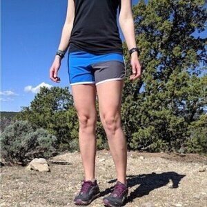 rabbit lady dukes long-ish shorts Size Medium